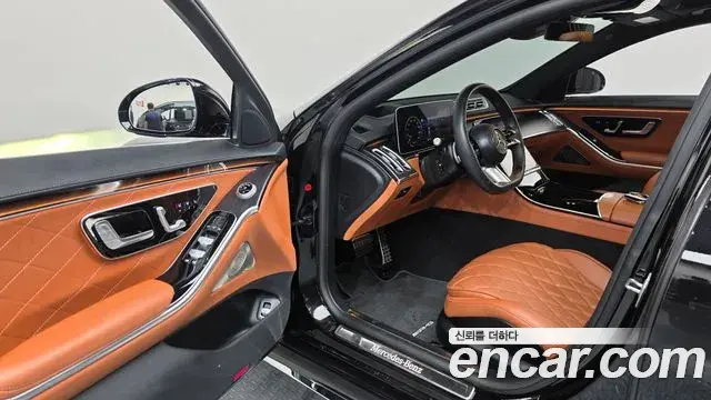 Mercedes-Benz S-Class 2022 — Фото 10/20
