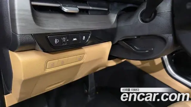 Kia Carnival 2023 — Фото 14/20