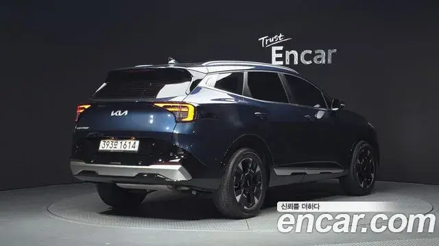 Kia Sportage 2025 — Фото 2/20