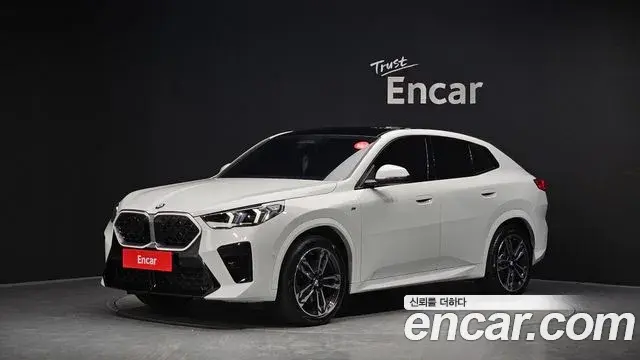 BMW X2 2025 — Фото 1/20