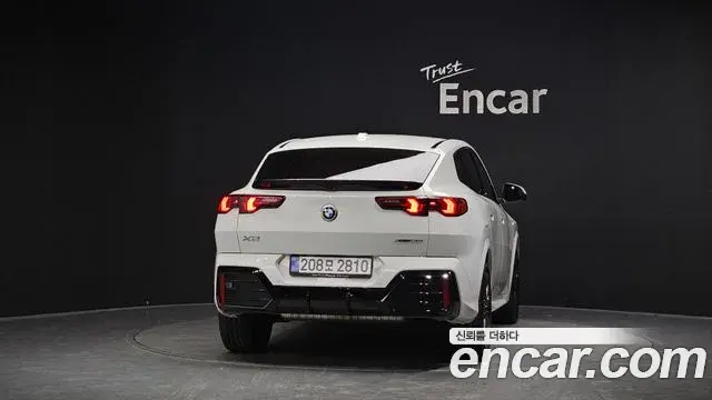 BMW X2 2025 — Фото 4/20