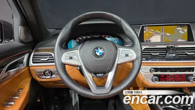 BMW 7 Series 2020 — Фото 14/20