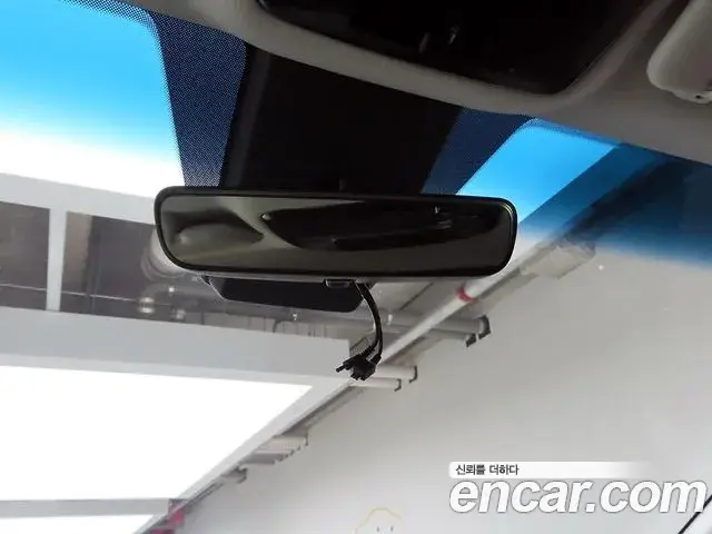 Hyundai Staria 2021 — Фото 13/18