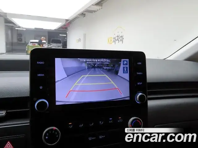 Hyundai Staria 2021 — Фото 14/18