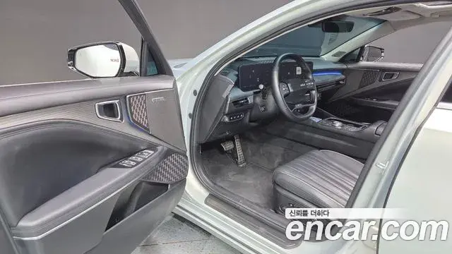 Kia K8 2025 — Photo 10/20