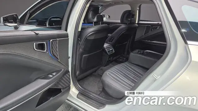 Kia K8 2025 — Photo 12/20