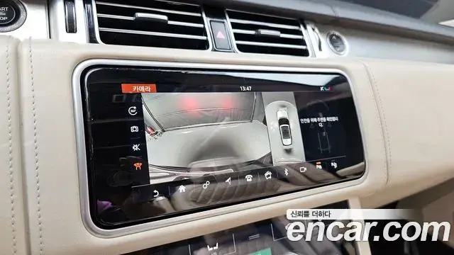 Land Rover Range Rover 2019 — Фото 15/20