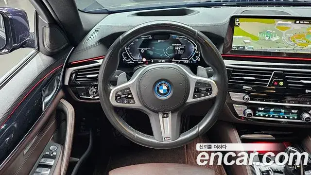 BMW 5 Series 2023 — Şəkil 13/20