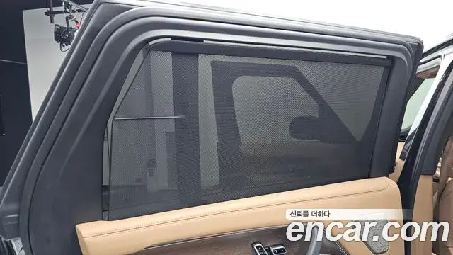 Land Rover Range Rover 2024 — Photo 10/47