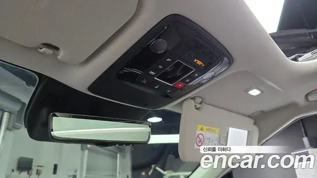 Kia Carnival 2025 — Фото 20/20
