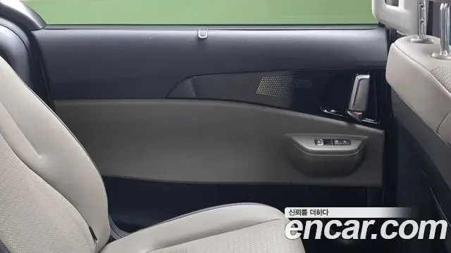 Kia Carnival 2025 — Şəkil 13/37