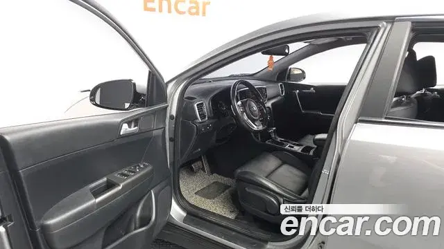 Kia Sportage The Bold 2020 — Фото 10/20