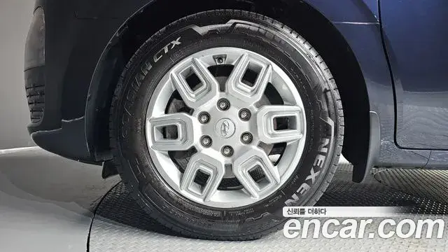 Hyundai Staria 2022 — Photo 5/20