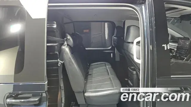 Hyundai Staria 2022 — Photo 11/20
