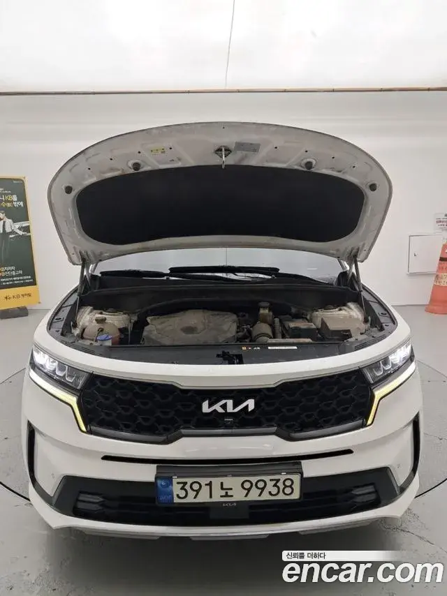 Kia Sorento 2022 — Фото 5/17