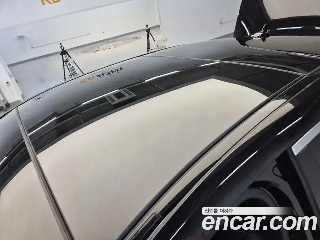 Mercedes-Benz S-Class 2018 — Фото 12/20