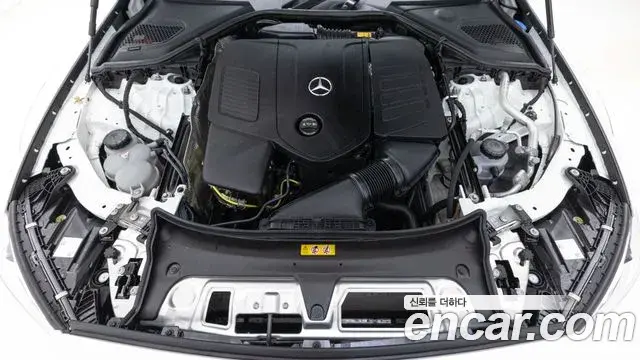 Mercedes-Benz E-Class 2026 — Photo 5/19