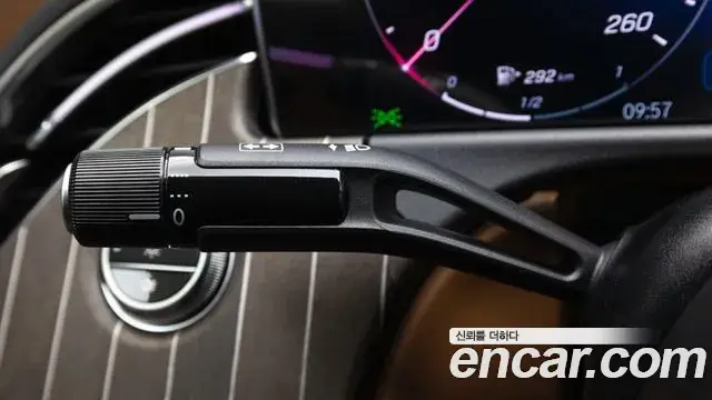 Mercedes-Benz E-Class 2026 — Photo 17/19