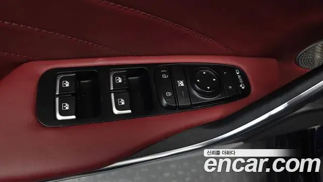 Kia Stinger Meister 2020 — Photo 23/33