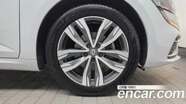 Renault Samsung SM6 2021 — ფოტო 23/30