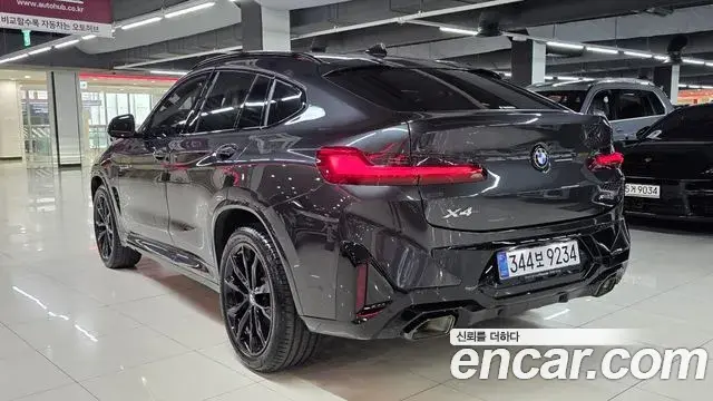 BMW X4 2025 — Фото 6/20