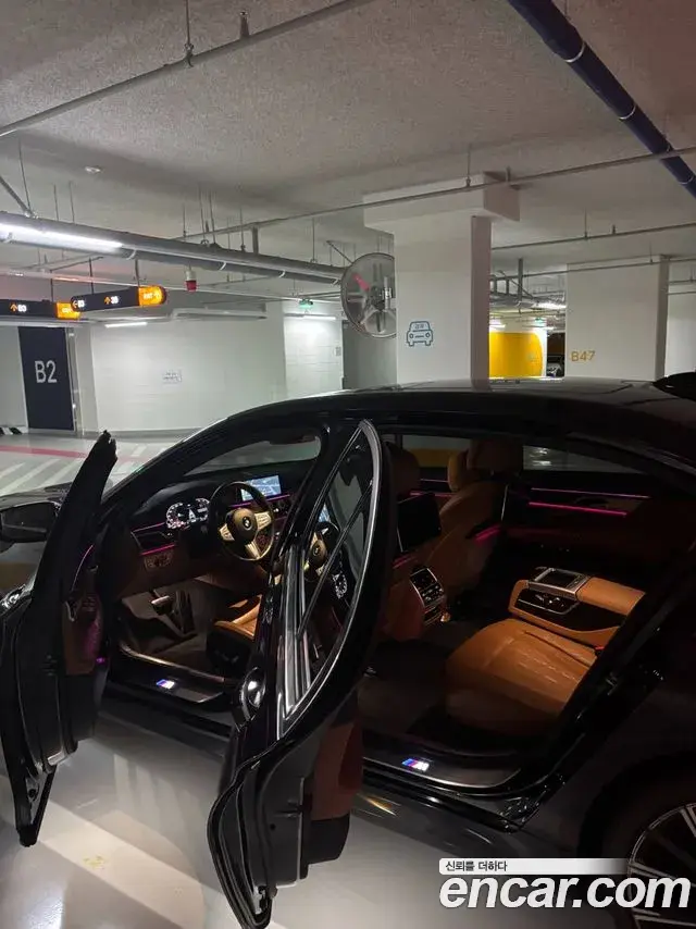 BMW 7 Series 2019 — Фото 1/5