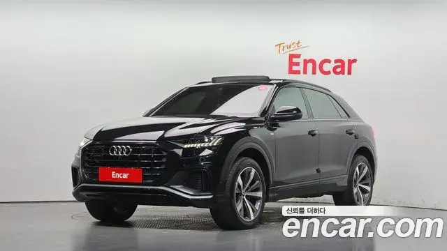 Audi Q7 2022 — Фото 1/20