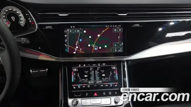 Audi Q7 2022 — Фото 13/20