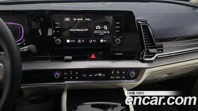 Kia Sportage 2024 — Фото 13/20