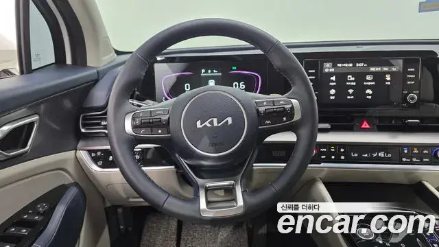 Kia Sportage 2024 — Фото 14/20