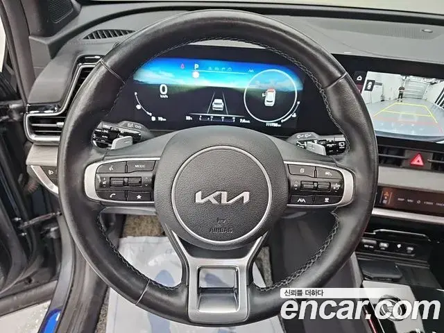 Kia Sportage 2023 — Photo 8/19