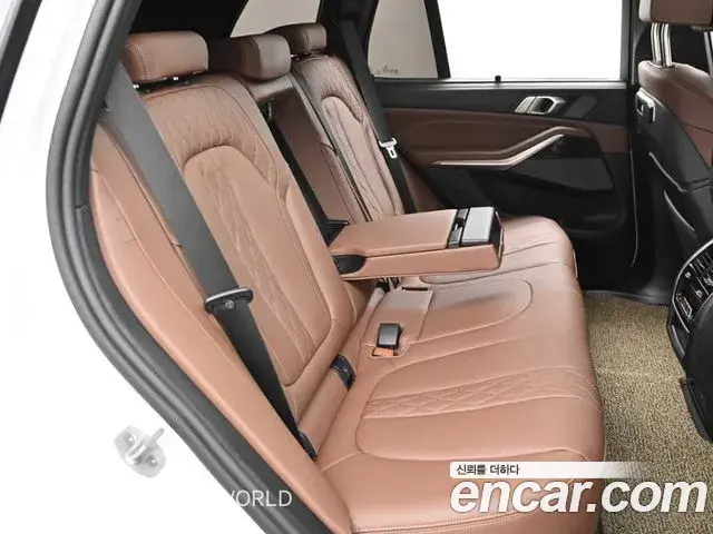 BMW X5 2025 — Фото 12/20