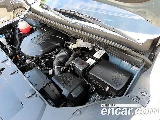 Kia Carnival 2023 — Фото 19/20