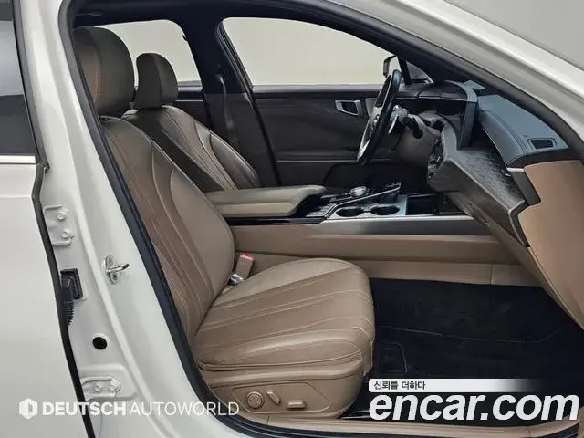 Kia K8 2021 — Photo 13/20