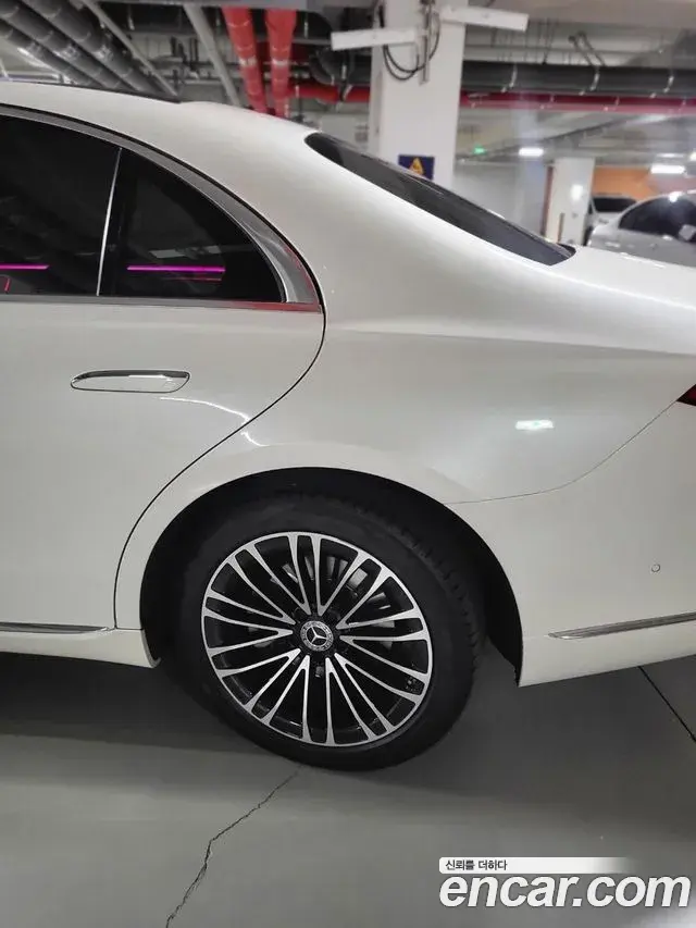 Mercedes-Benz S-Class 2022 — Фото 16/20