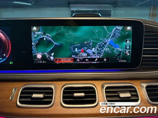 Mercedes-Benz GLE-Class 2021 — Фото 12/20