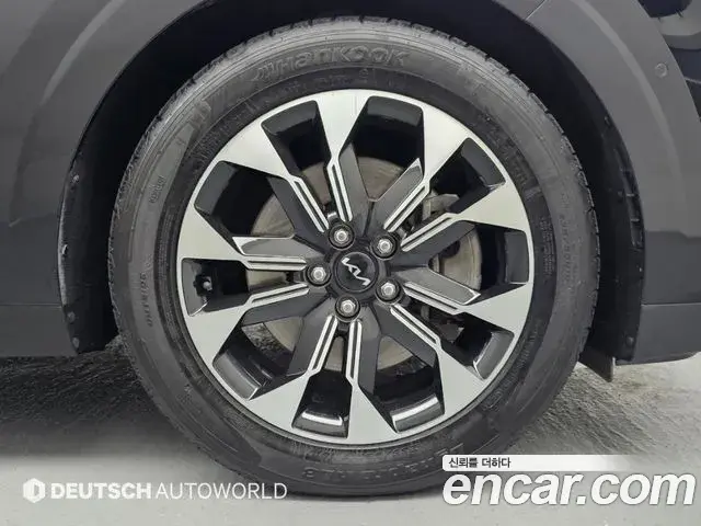 Kia Carnival 2022 — Фото 4/20