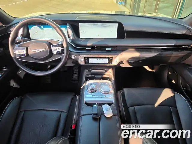 Genesis G90 2023 — Photo 6/20