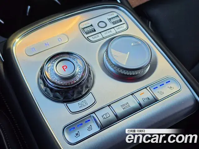 Genesis G90 2023 — Photo 8/20
