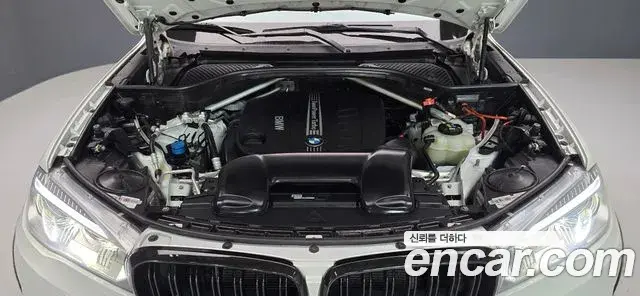 BMW X5 2018 — Photo 18/20