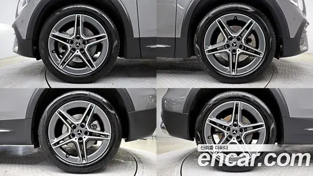 Mercedes-Benz GLB-Class 2023 — Фото 5/20