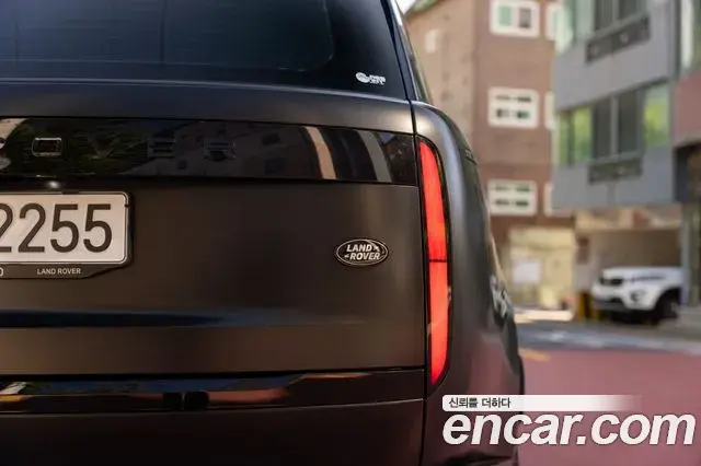 Land Rover Range Rover 2023 — ფოტო 11/20