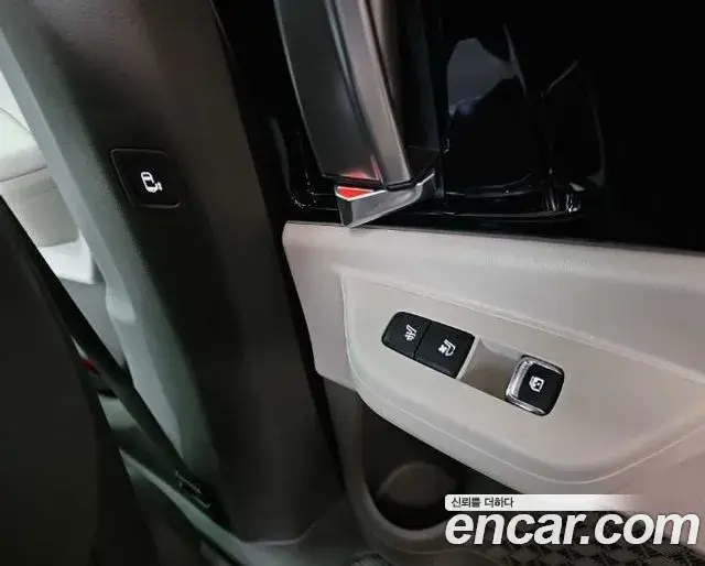 Kia Carnival 2025 — Фото 15/19