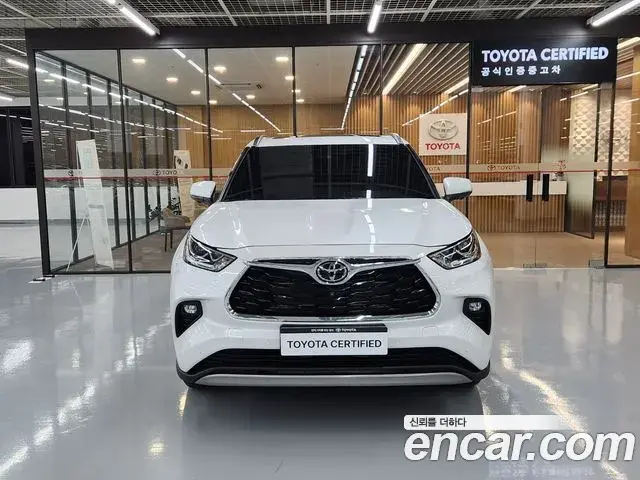 Toyota Highlander 2025 — Şəkil 15/20