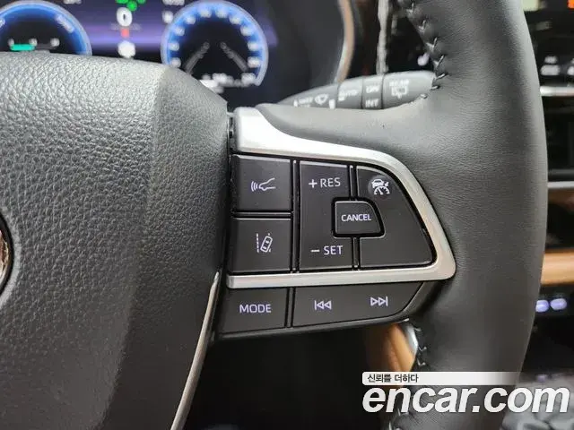 Toyota Highlander 2025 — Şəkil 14/20