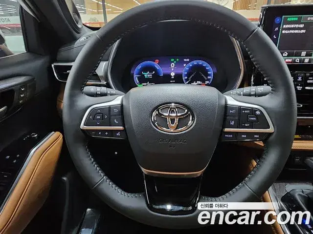 Toyota Highlander 2025 — Şəkil 11/20