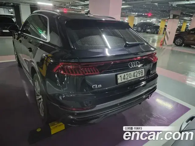 Audi Q7 2021 — Фото 10/20