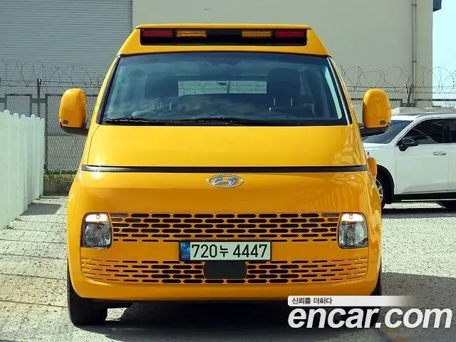 Hyundai Staria 2023 — Фото 20/20