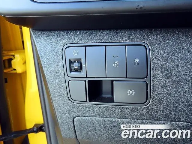 Hyundai Staria 2023 — Фото 12/20