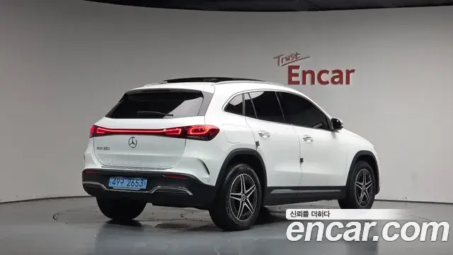 Mercedes-Benz EQA 2023 — Photo 4/36